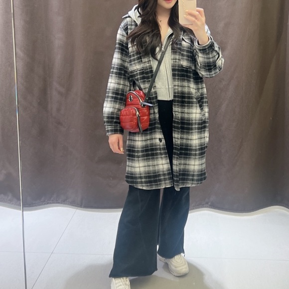 H&M Long Shirt Jacket - Picture 2 of 3